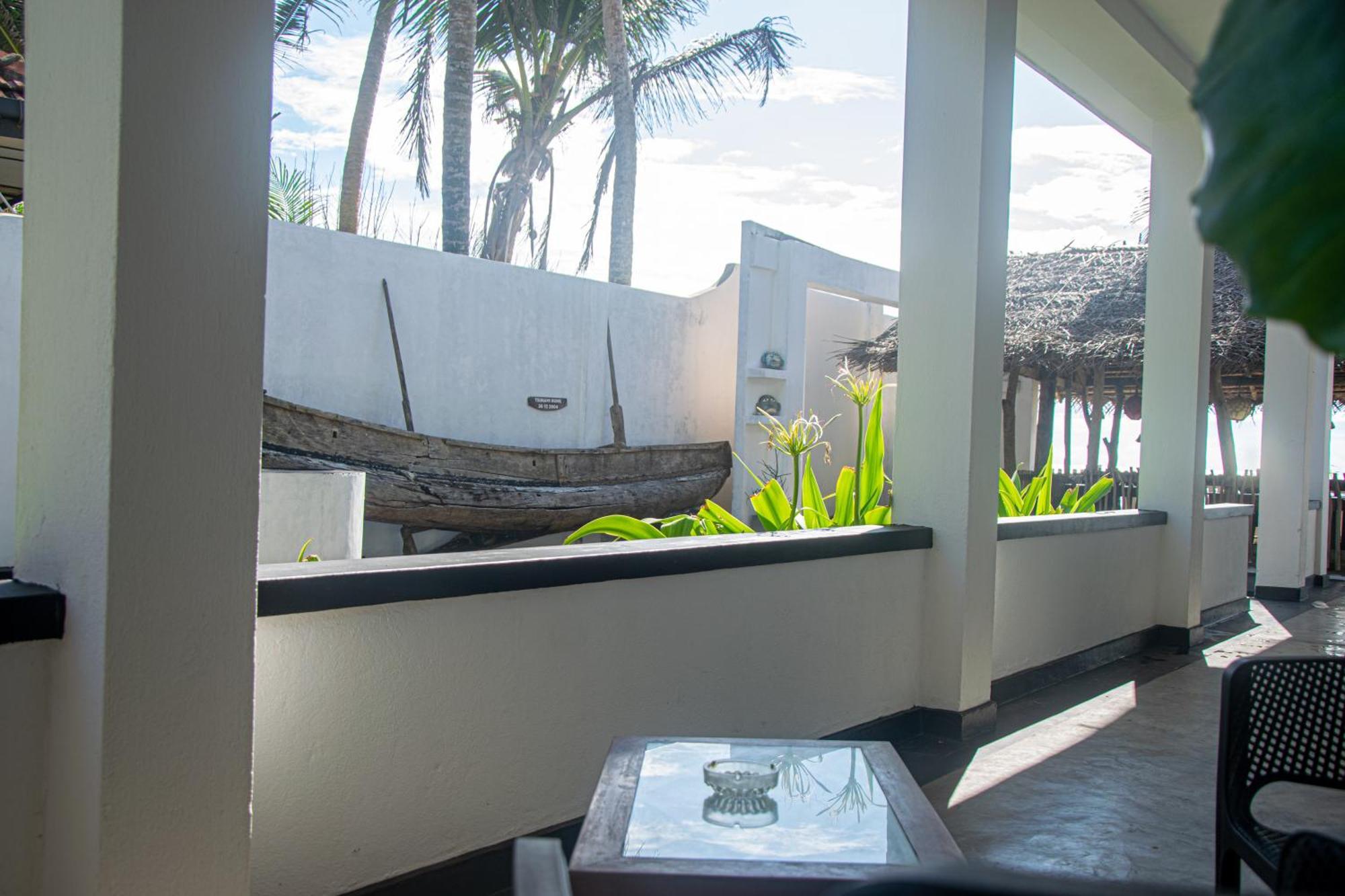 Bed and Breakfast Sailors' Bay Хіккадува Екстер'єр фото
