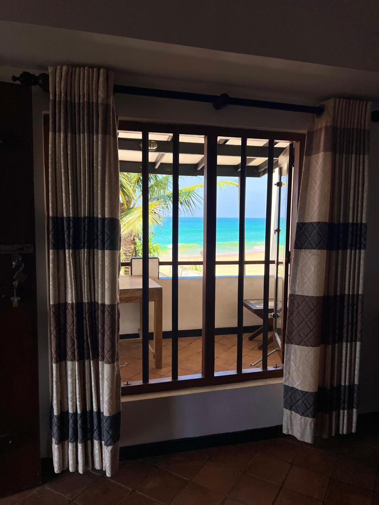 Bed and Breakfast Sailors' Bay Хіккадува Екстер'єр фото