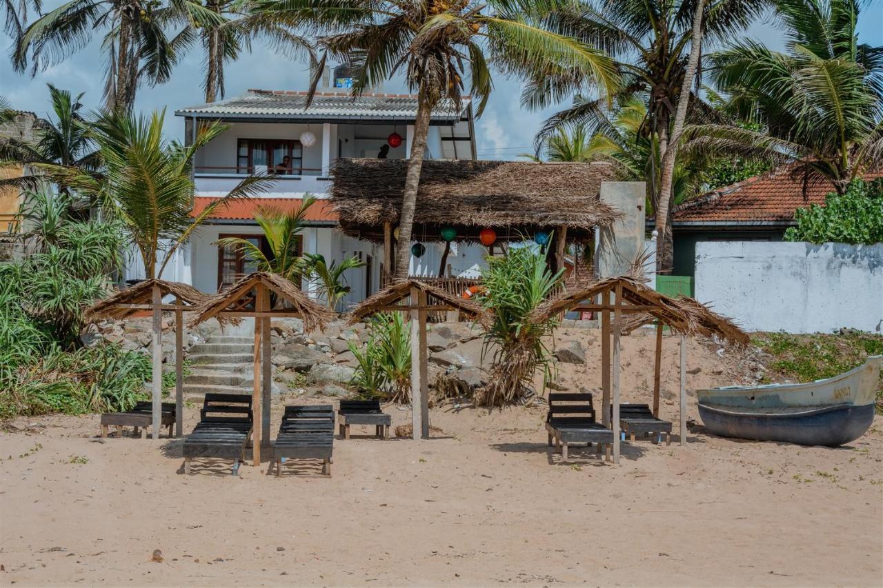 Bed and Breakfast Sailors' Bay Хіккадува Екстер'єр фото